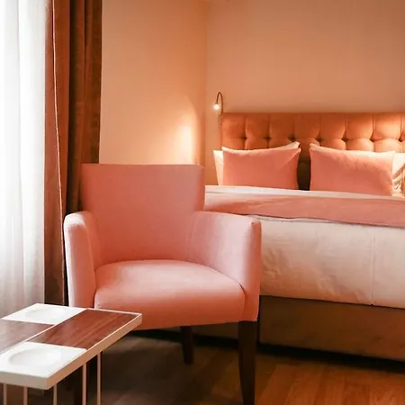 Melek Moda Hotel 3*